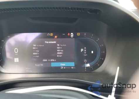 2024 Volvo Xc40 Plus z USA, uszkodzony, nr VIN YV4L12UL3R2274043